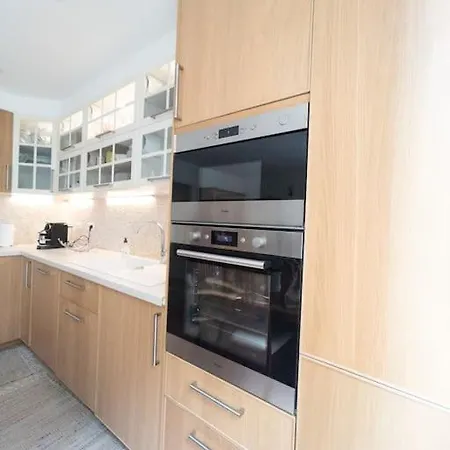Apartment Paris La Defense *